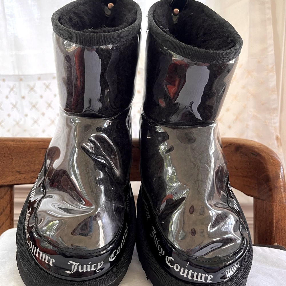 Juicy Couture Klash Boots